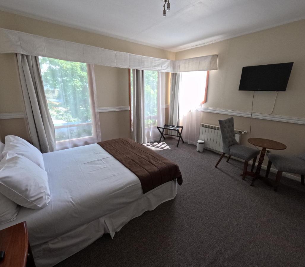 Darwin Hotel Puerto Natales Eksteriør bilde
