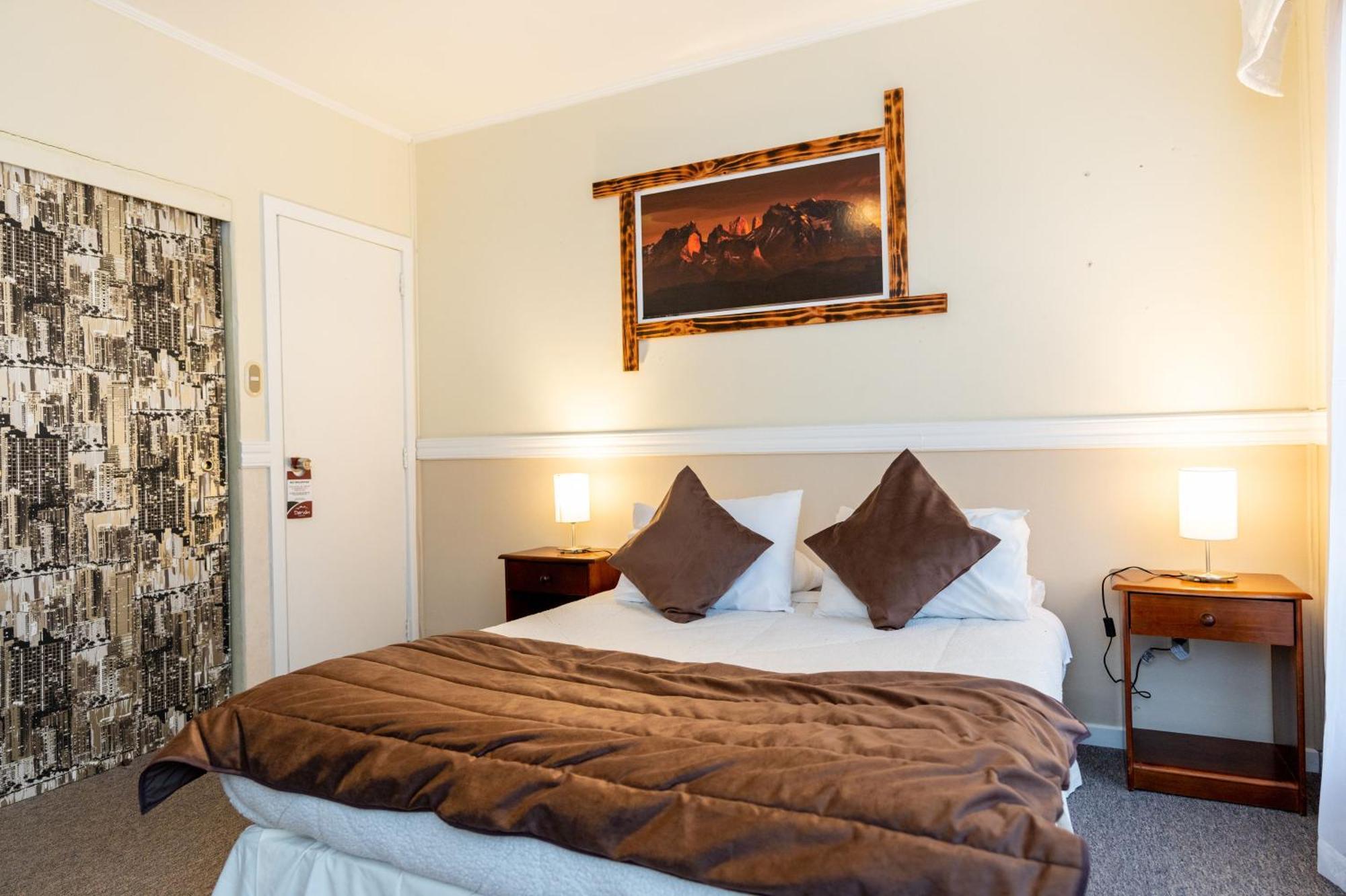 Darwin Hotel Puerto Natales Eksteriør bilde