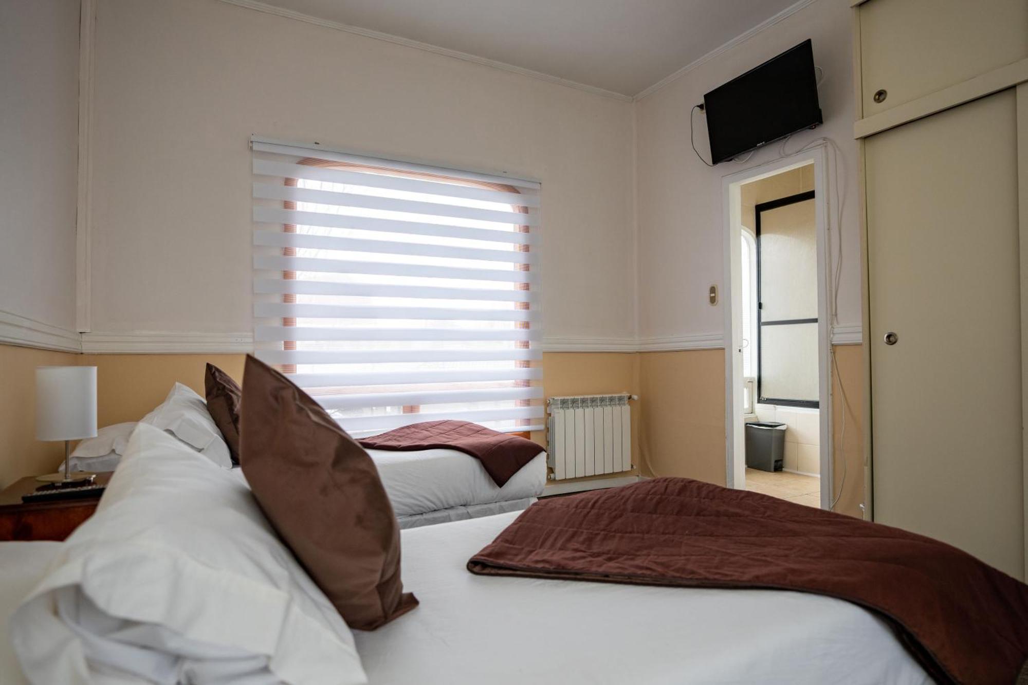Darwin Hotel Puerto Natales Eksteriør bilde