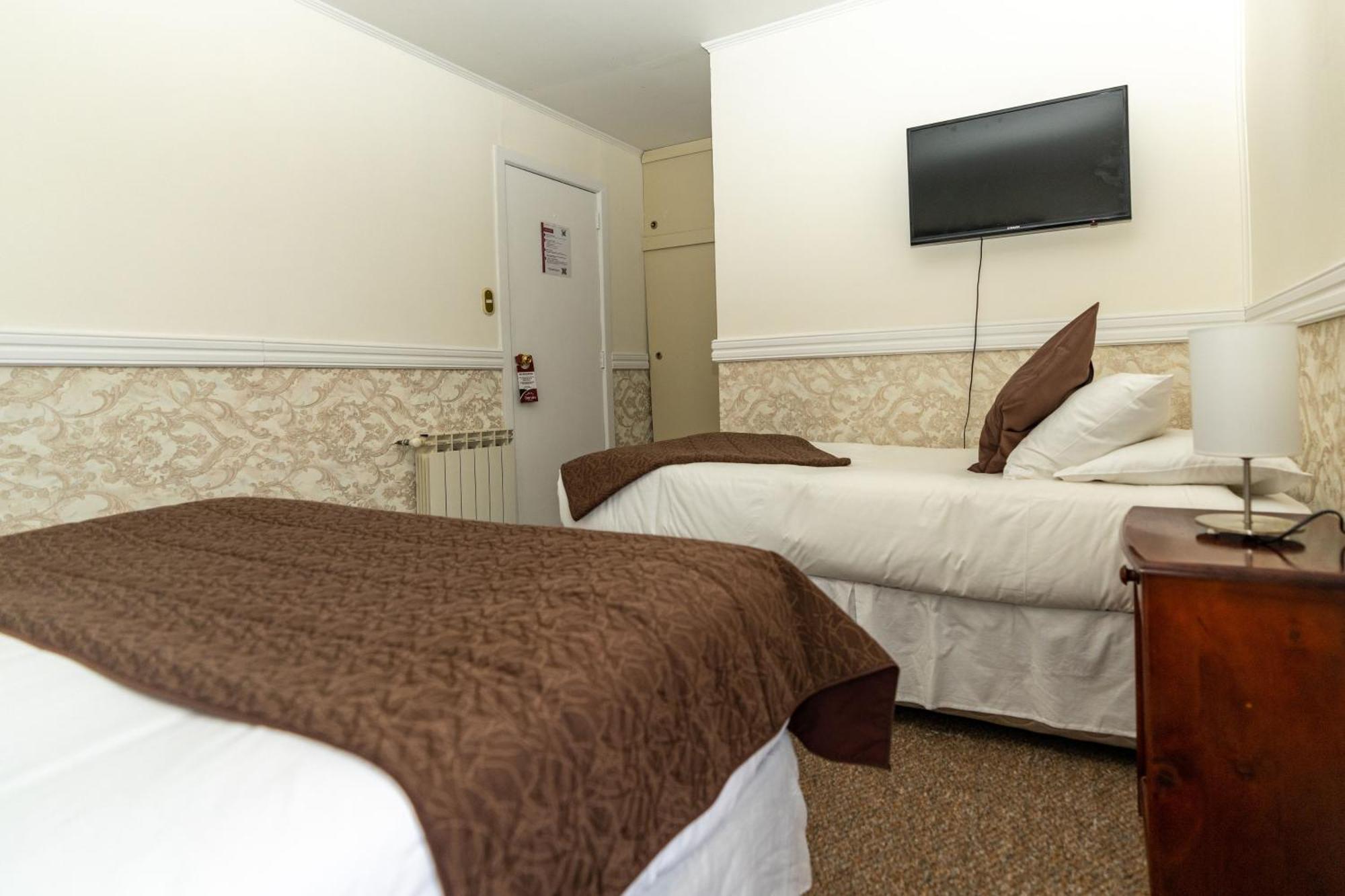 Darwin Hotel Puerto Natales Eksteriør bilde