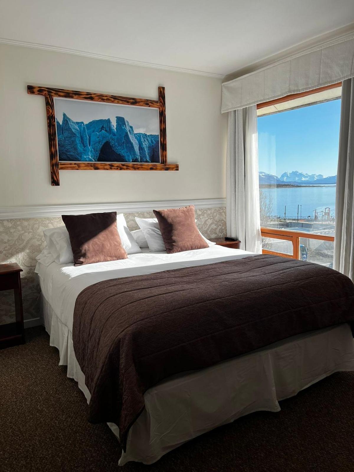 Darwin Hotel Puerto Natales Eksteriør bilde